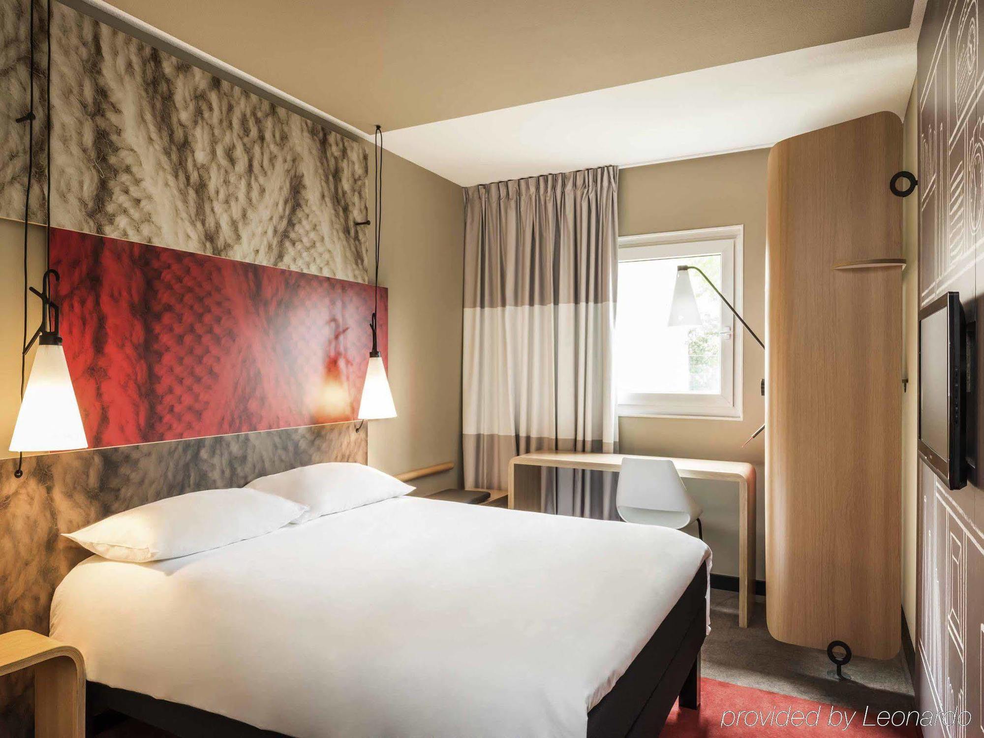 Ibis Chateau De Фонтенбло Екстер'єр фото